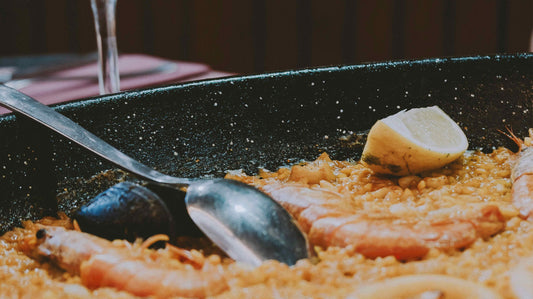 Comer de la paella: una costumbre con más historia que protocolo